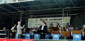Günther Wittrin, und die PTB-Bigband - Foto: Archiv Klaus Wogram