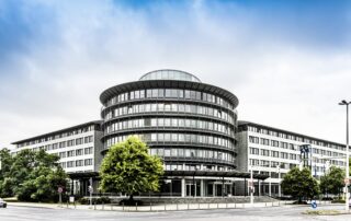 Hauptgebäude BS - Foto: (c) Öffentliche Versicherung