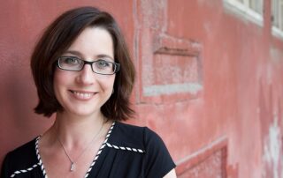 Direktorin-Vanessa-Isabelle-Reinwand-Weiss-c-Katja-Zimmermann