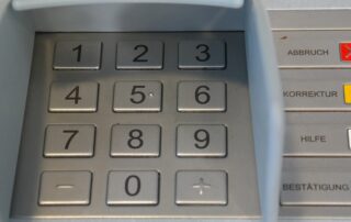 Geldautomat (c) Hans Braxmeier