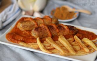 Currywurst Pommes (c) pixabay