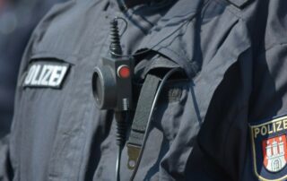 Polizei Uniform (c) pixabay